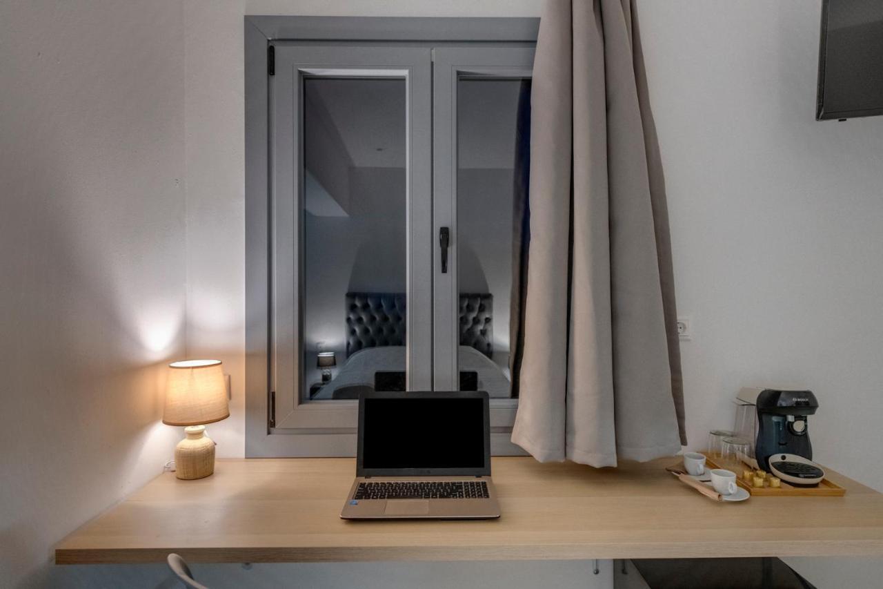 Chrysonisos Suites With Sunset & Seaviews Near Kini Dış mekan fotoğraf