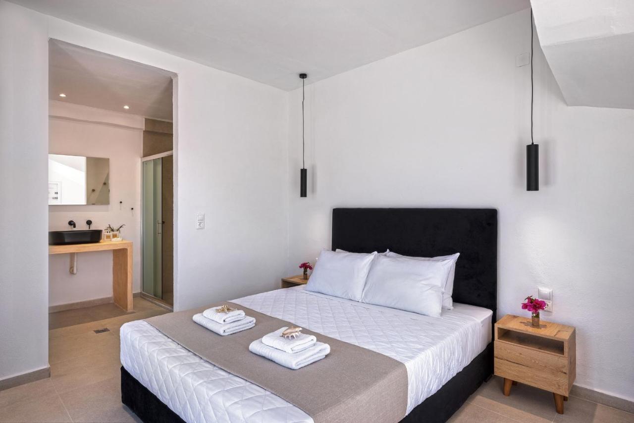 Chrysonisos Suites With Sunset & Seaviews Near Kini Dış mekan fotoğraf